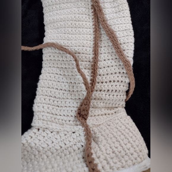 New boots hat set - Picture 6 of 12